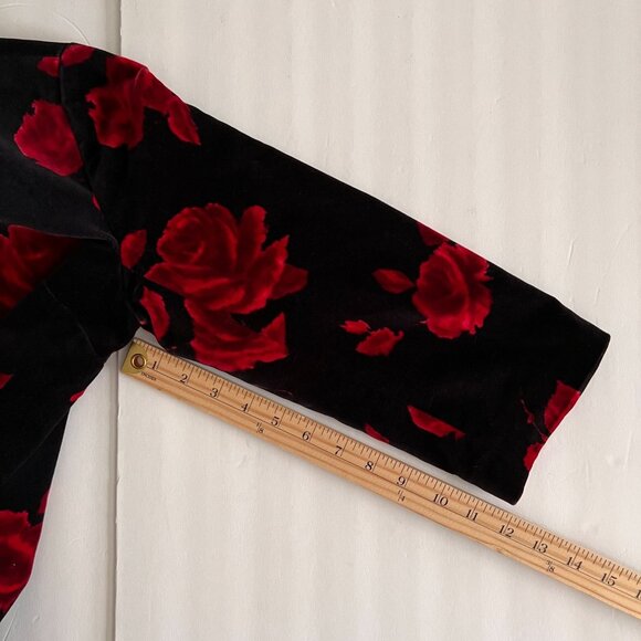 Talbots Black Red Floral Velvet Jacket Size 8 Roses Hidden Buttons Holid… - Picture 14 of 15